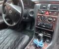 Синий Мерседес Е-Класс, объемом двигателя 2 л и пробегом 330 тыс. км за 4200 $, фото 7 на Automoto.ua