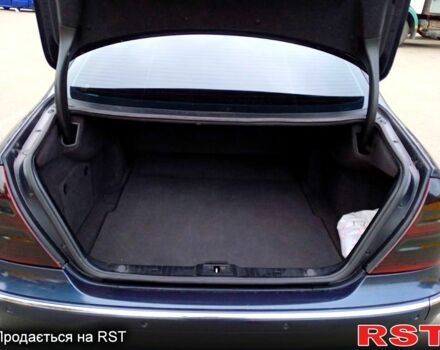 Синий Мерседес Е-Класс, объемом двигателя 2.1 л и пробегом 400 тыс. км за 6700 $, фото 7 на Automoto.ua