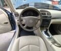 Синий Мерседес Е-Класс, объемом двигателя 3.2 л и пробегом 378 тыс. км за 11900 $, фото 30 на Automoto.ua
