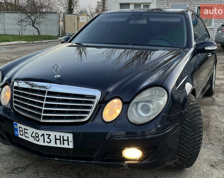 Синий Мерседес Е-Класс, объемом двигателя 2.69 л и пробегом 300 тыс. км за 5333 $, фото 2 на Automoto.ua