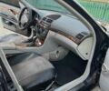Синий Мерседес Е-Класс, объемом двигателя 2.7 л и пробегом 325 тыс. км за 5300 $, фото 12 на Automoto.ua