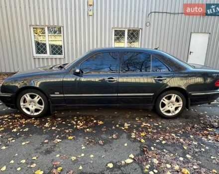 Синій Мерседес Е-Клас, об'ємом двигуна 2.8 л та пробігом 241 тис. км за 8490 $, фото 7 на Automoto.ua