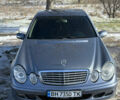 Синий Мерседес Е-Класс, объемом двигателя 2.15 л и пробегом 301 тыс. км за 5500 $, фото 10 на Automoto.ua