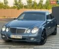 Синий Мерседес Е-Класс, объемом двигателя 3.2 л и пробегом 500 тыс. км за 6250 $, фото 1 на Automoto.ua