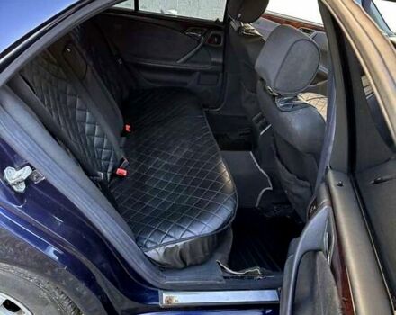 Синій Мерседес Е-Клас, об'ємом двигуна 2 л та пробігом 300 тис. км за 5500 $, фото 7 на Automoto.ua