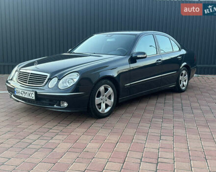 Синій Мерседес Е-Клас, об'ємом двигуна 3.2 л та пробігом 310 тис. км за 6800 $, фото 4 на Automoto.ua