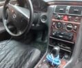 Синій Мерседес Е-Клас, об'ємом двигуна 2 л та пробігом 330 тис. км за 4400 $, фото 4 на Automoto.ua