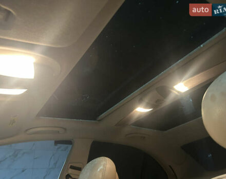 Синий Мерседес Е-Класс, объемом двигателя 2.7 л и пробегом 285 тыс. км за 7200 $, фото 8 на Automoto.ua