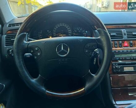 Синій Мерседес Е-Клас, об'ємом двигуна 2.8 л та пробігом 241 тис. км за 8490 $, фото 11 на Automoto.ua