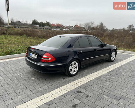 Синій Мерседес Е-Клас, об'ємом двигуна 2.6 л та пробігом 246 тис. км за 6990 $, фото 3 на Automoto.ua