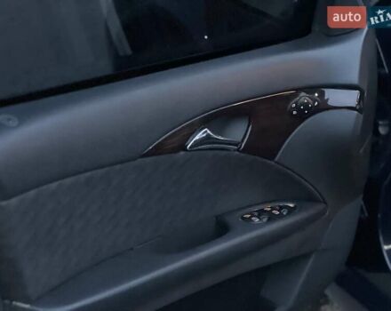 Синій Мерседес Е-Клас, об'ємом двигуна 2.6 л та пробігом 300 тис. км за 5250 $, фото 41 на Automoto.ua