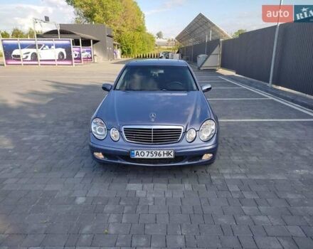 Синій Мерседес Е-Клас, об'ємом двигуна 2.2 л та пробігом 292 тис. км за 6400 $, фото 5 на Automoto.ua