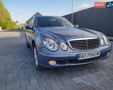 Синій Мерседес Е-Клас, об'ємом двигуна 2.2 л та пробігом 292 тис. км за 6400 $, фото 9 на Automoto.ua