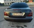 Синий Мерседес Е-Класс, объемом двигателя 2.2 л и пробегом 375 тыс. км за 6400 $, фото 4 на Automoto.ua