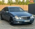Синий Мерседес Е-Класс, объемом двигателя 3.2 л и пробегом 500 тыс. км за 6250 $, фото 3 на Automoto.ua