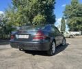 Синий Мерседес Е-Класс, объемом двигателя 2.2 л и пробегом 480 тыс. км за 4000 $, фото 2 на Automoto.ua