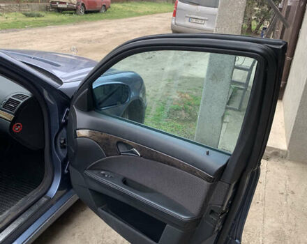 Синий Мерседес Е-Класс, объемом двигателя 2.2 л и пробегом 375 тыс. км за 6500 $, фото 7 на Automoto.ua