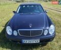 Синій Мерседес Е-Клас, об'ємом двигуна 2.1 л та пробігом 246 тис. км за 5000 $, фото 1 на Automoto.ua