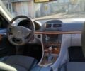 Синий Мерседес Е-Класс, объемом двигателя 2.1 л и пробегом 238 тыс. км за 7500 $, фото 12 на Automoto.ua
