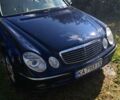 Синий Мерседес Е-Класс, объемом двигателя 5 л и пробегом 350 тыс. км за 4000 $, фото 23 на Automoto.ua