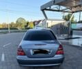 Синий Мерседес Е-Класс, объемом двигателя 2.2 л и пробегом 352 тыс. км за 6000 $, фото 7 на Automoto.ua