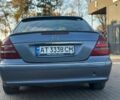Синий Мерседес Е-Класс, объемом двигателя 2.2 л и пробегом 336 тыс. км за 4799 $, фото 7 на Automoto.ua