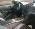 Синий Мерседес Е-Класс, объемом двигателя 2.69 л и пробегом 456 тыс. км за 6000 $, фото 6 на Automoto.ua