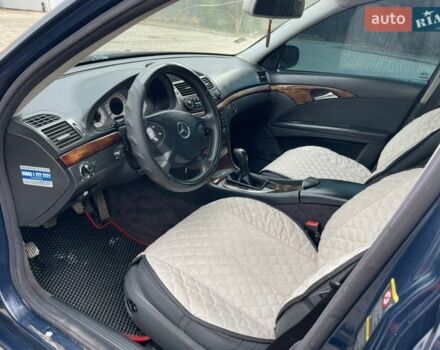 Синій Мерседес Е-Клас, об'ємом двигуна 2.15 л та пробігом 280 тис. км за 5200 $, фото 40 на Automoto.ua