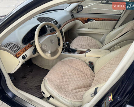 Синій Мерседес Е-Клас, об'ємом двигуна 2.15 л та пробігом 404 тис. км за 6450 $, фото 10 на Automoto.ua