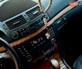 Синій Мерседес Е-Клас, об'ємом двигуна 2.7 л та пробігом 370 тис. км за 5888 $, фото 23 на Automoto.ua