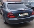 Синий Мерседес Е-Класс, объемом двигателя 2.15 л и пробегом 410 тыс. км за 6700 $, фото 3 на Automoto.ua