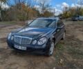 Синій Мерседес Е-Клас, об'ємом двигуна 2.2 л та пробігом 400 тис. км за 3837 $, фото 1 на Automoto.ua