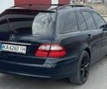 Синий Мерседес Е-Класс, объемом двигателя 3.2 л и пробегом 362 тыс. км за 5999 $, фото 3 на Automoto.ua
