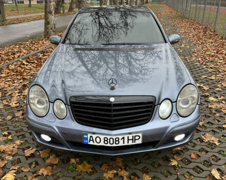 Синий Мерседес Е-Класс, объемом двигателя 3.2 л и пробегом 302 тыс. км за 5800 $, фото 1 на Automoto.ua