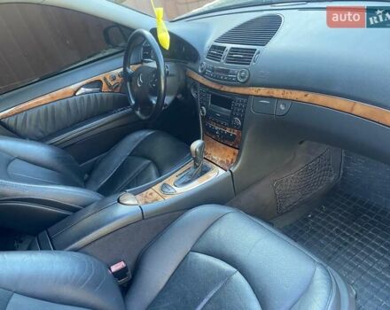 Синій Мерседес Е-Клас, об'ємом двигуна 3.22 л та пробігом 320 тис. км за 6000 $, фото 1 на Automoto.ua