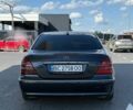 Синий Мерседес Е-Класс, объемом двигателя 2.69 л и пробегом 322 тыс. км за 5700 $, фото 5 на Automoto.ua
