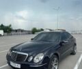 Синій Мерседес Е-Клас, об'ємом двигуна 3.2 л та пробігом 382 тис. км за 6600 $, фото 1 на Automoto.ua