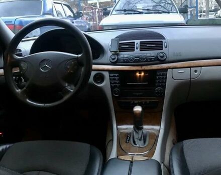 Синій Мерседес Е-Клас, об'ємом двигуна 2.15 л та пробігом 232 тис. км за 7800 $, фото 23 на Automoto.ua
