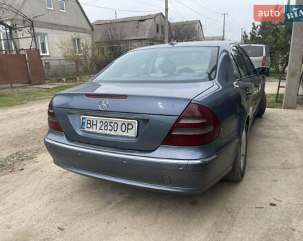 Синий Мерседес Е-Класс, объемом двигателя 2.2 л и пробегом 375 тыс. км за 6500 $, фото 22 на Automoto.ua