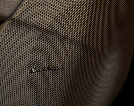 Синий Мерседес Е-Класс, объемом двигателя 3.2 л и пробегом 390 тыс. км за 6800 $, фото 16 на Automoto.ua