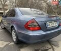 Синий Мерседес Е-Класс, объемом двигателя 2.15 л и пробегом 410 тыс. км за 6600 $, фото 3 на Automoto.ua