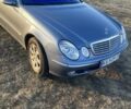 Синий Мерседес Е-Класс, объемом двигателя 2.1 л и пробегом 300 тыс. км за 8000 $, фото 8 на Automoto.ua