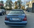 Синий Мерседес Е-Класс, объемом двигателя 2.2 л и пробегом 336 тыс. км за 4799 $, фото 21 на Automoto.ua