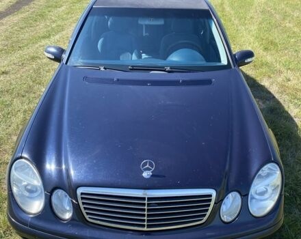 Синий Мерседес Е-Класс, объемом двигателя 2.1 л и пробегом 246 тыс. км за 6000 $, фото 20 на Automoto.ua