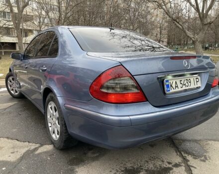 Мерседес Е-Клас 2003 у Миколаєві на Automoto.ua Синій Мерседес Е-Клас, об'ємом двигуна 2.1 л та пробігом 300 тис. км за 8000 $, фото 4 на Automoto.ua