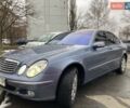 Синий Мерседес Е-Класс, объемом двигателя 2.1 л и пробегом 300 тыс. км за 8000 $, фото 6 на Automoto.ua