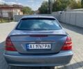 Синий Мерседес Е-Класс, объемом двигателя 2.2 л и пробегом 394 тыс. км за 6800 $, фото 5 на Automoto.ua