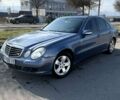 Синий Мерседес Е-Класс, объемом двигателя 2.7 л и пробегом 280 тыс. км за 4800 $, фото 1 на Automoto.ua