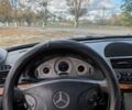 Синій Мерседес Е-Клас, об'ємом двигуна 2.2 л та пробігом 400 тис. км за 3837 $, фото 2 на Automoto.ua