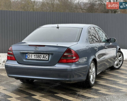 Синий Мерседес Е-Класс, объемом двигателя 2.7 л и пробегом 280 тыс. км за 5999 $, фото 6 на Automoto.ua